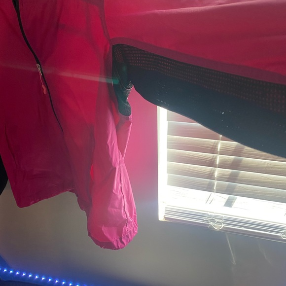 Fila raincoat - Picture 6 of 7